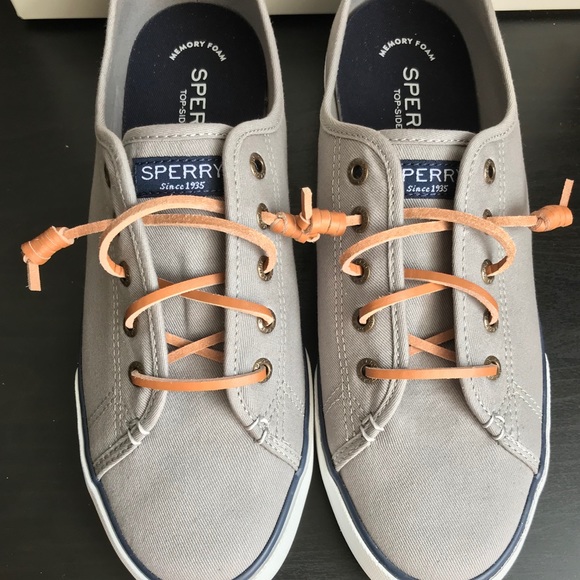 Sperry Shoes - Grey sperry sneakers